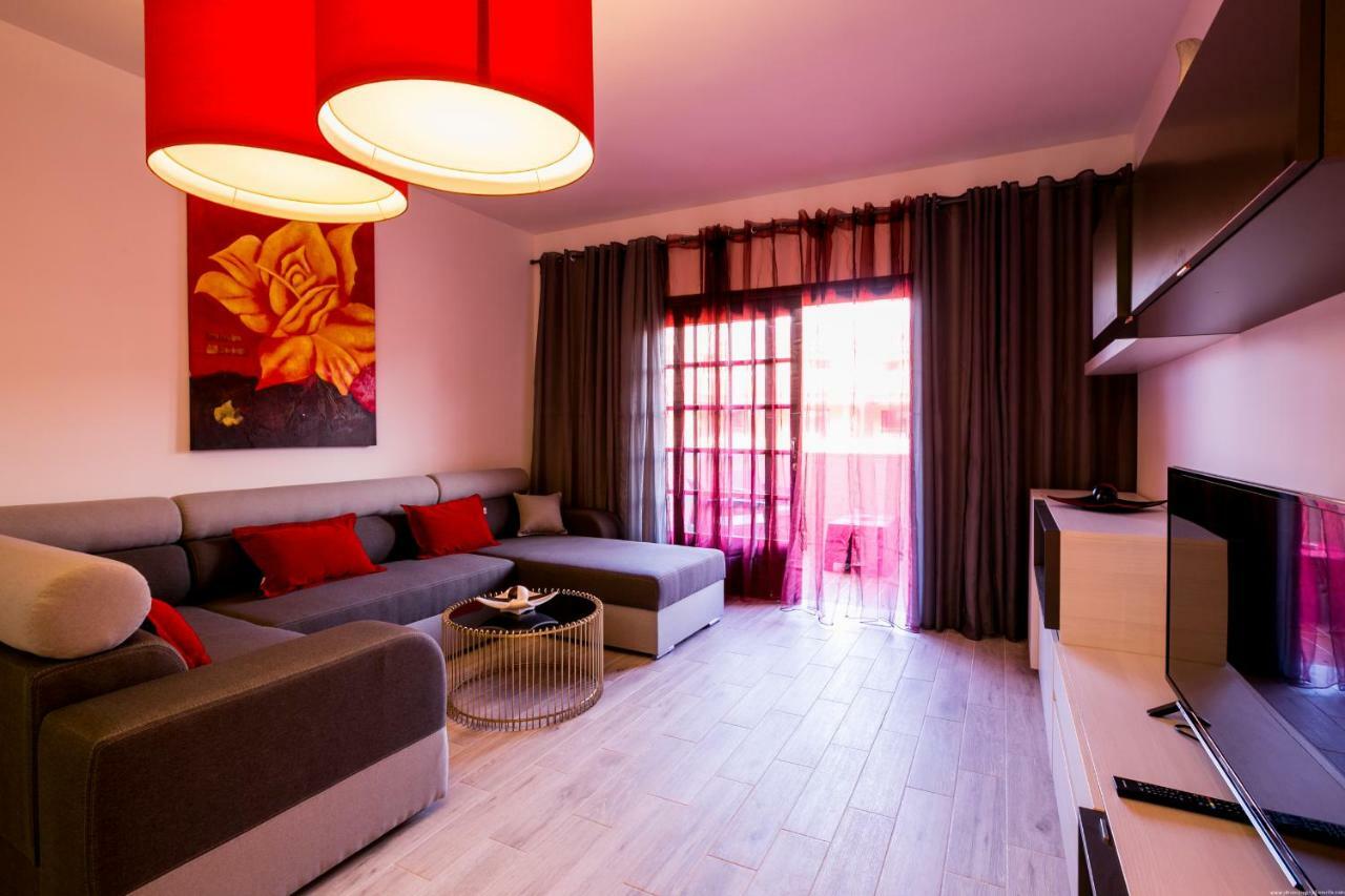 Spacious & Stylish Los Cristianos * Лос Кристианос